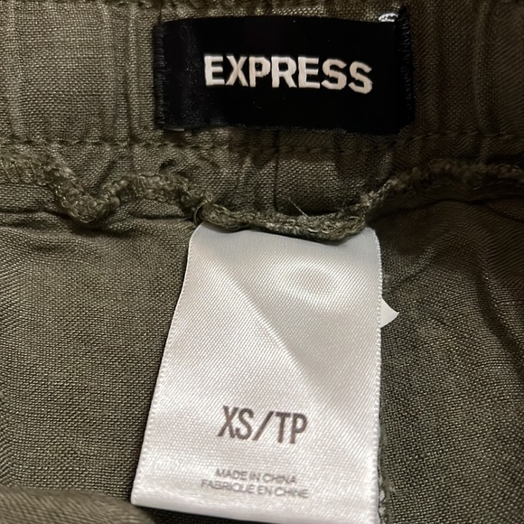 Express linen shorts - Picture 2 of 3